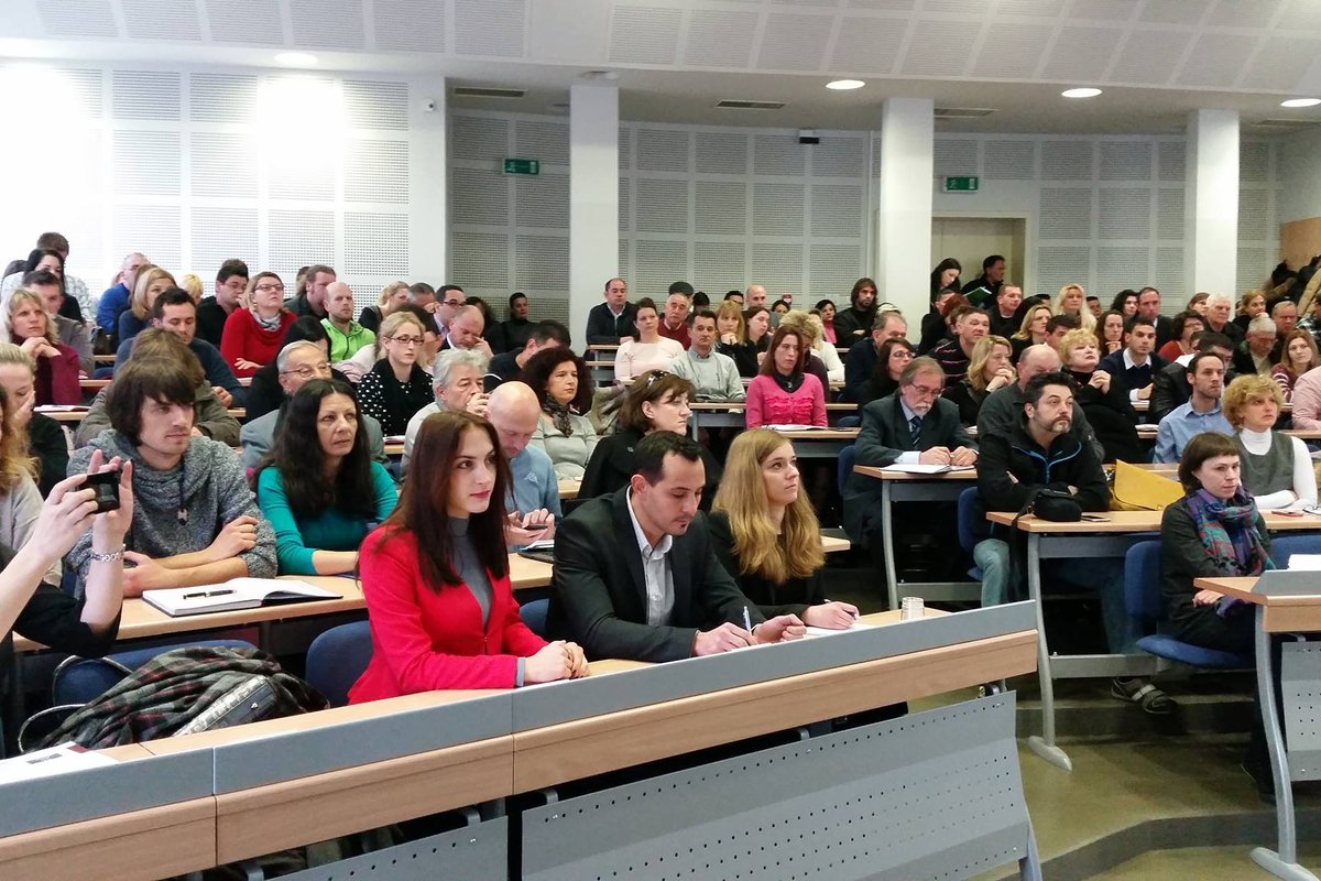  Više od 200 zainteresiranih sudionika na prezentaciji Programa poticanja poduzetništva i obrta – Poduzetnički impuls 2015. u Puli 