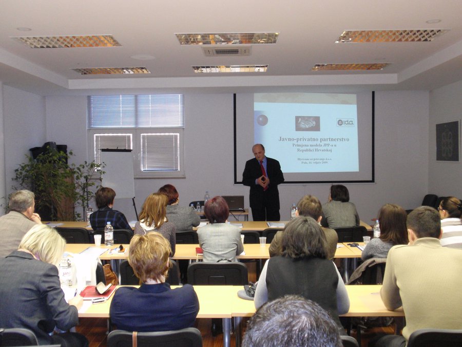 Održan seminar "Primjena modela javno-privatnog partnerstva u RH"