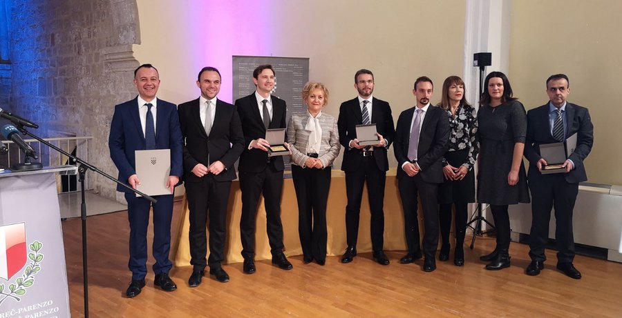 IDA DOBITNIK PRIZNANJA HRVATSKE GOSPODARSKE KOMORE ZA 20 GODINA USPJEŠNOG RADA