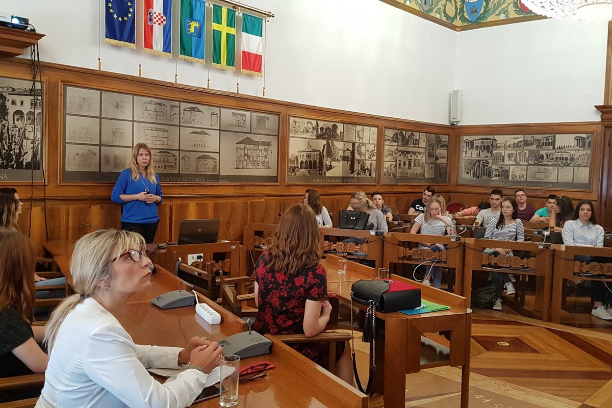 Srednjoškolcima predstavljeni Poduzetnički inkubatori IDA-e