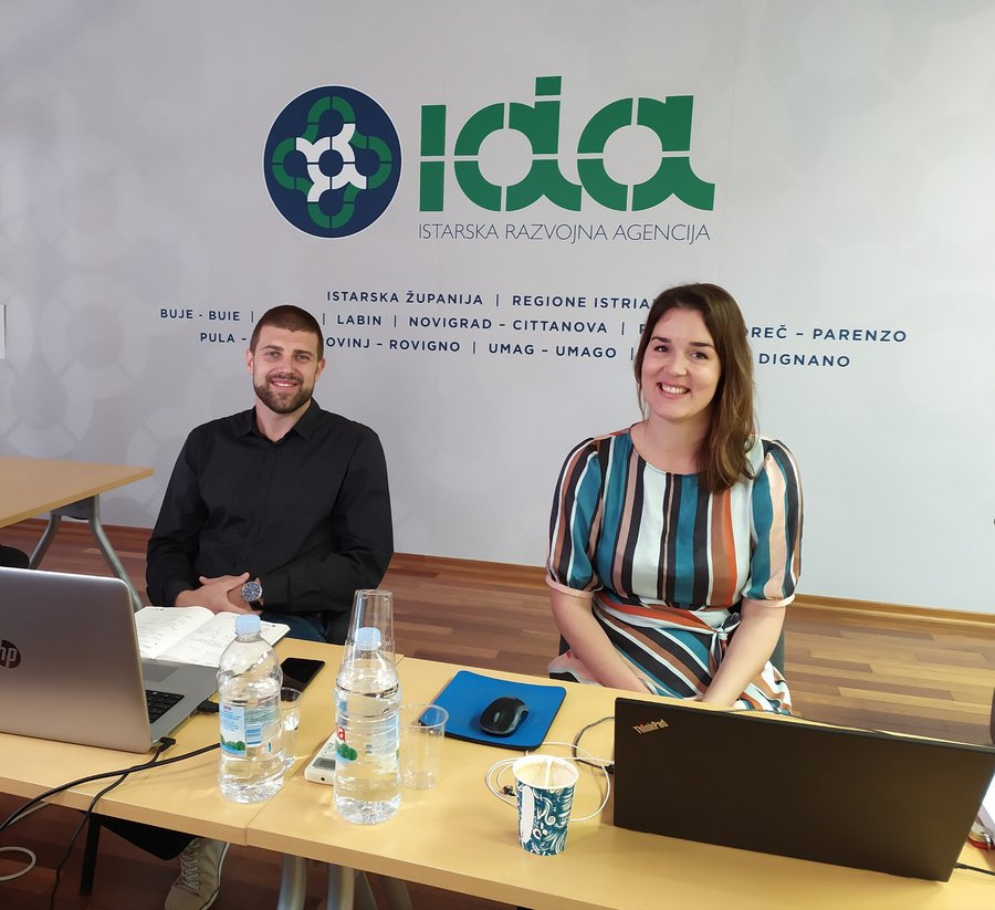 VIŠE OD 100  PODUZETNIKA I OBRTNIKA POPRATILO PRVI ONLINE WEBINAR U ORGANIZACIJI IDA-E NA TEMU DIGITALNOG MARKETINGA